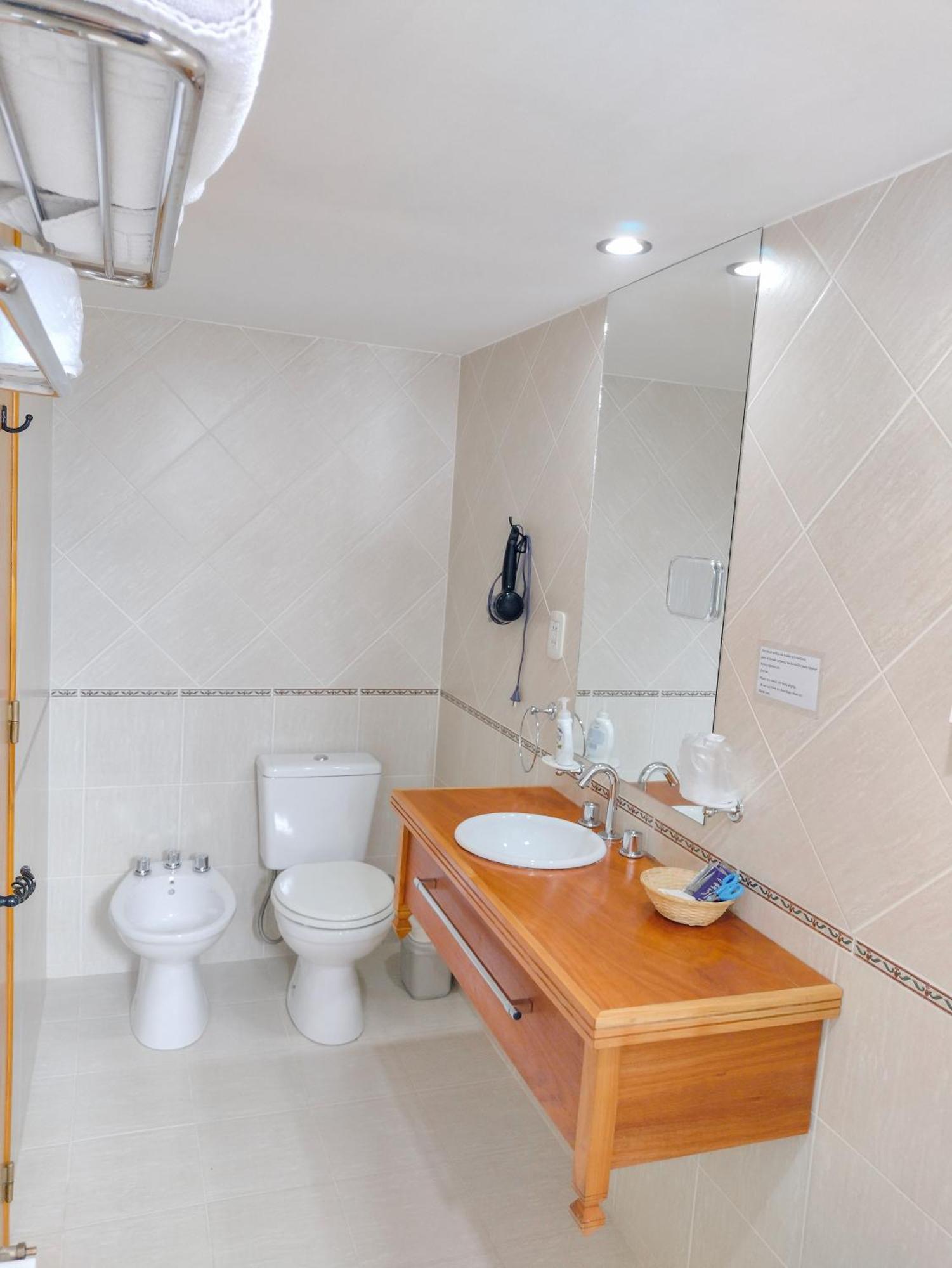 Hotel Y Cabanas Casa De Piedra Тревелін Екстер'єр фото