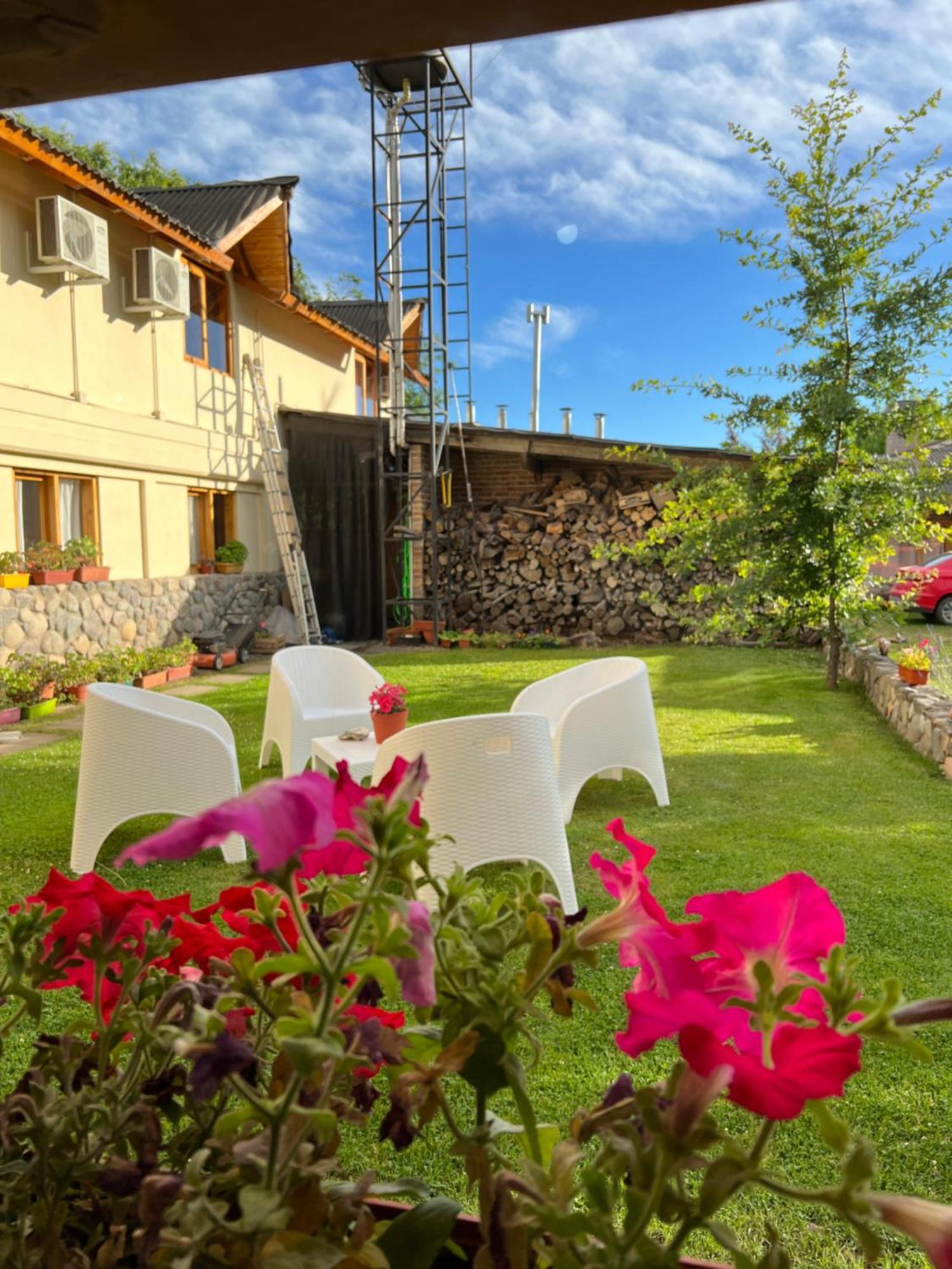 Hotel Y Cabanas Casa De Piedra Тревелін Екстер'єр фото